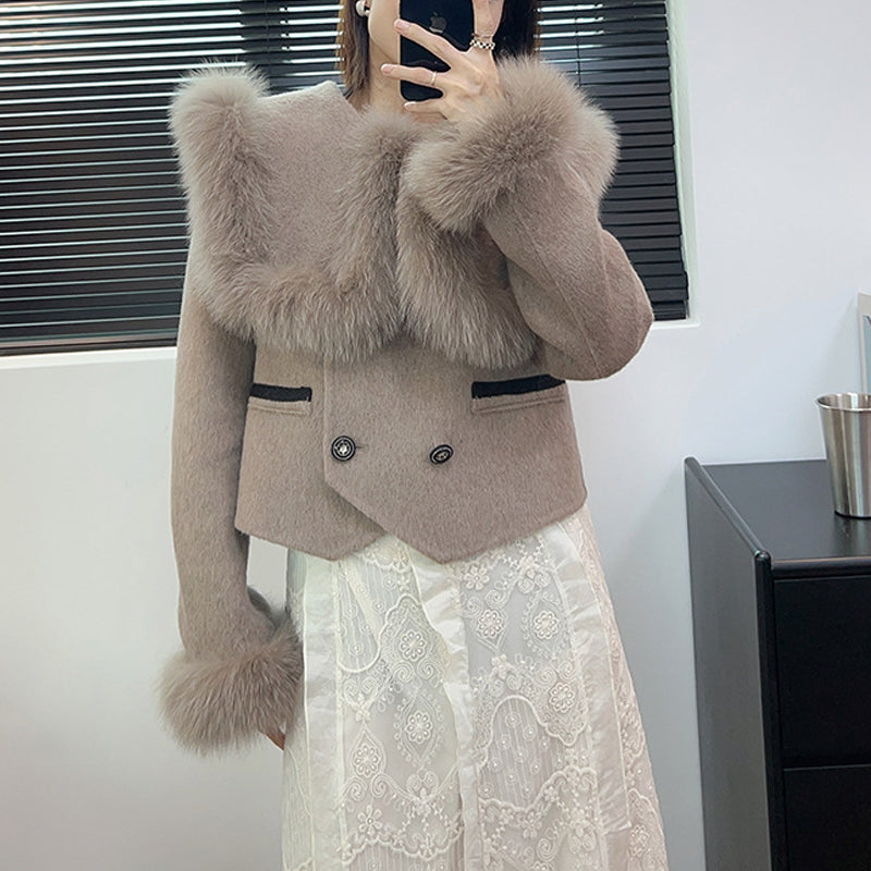 Alma Elegant Short Coat